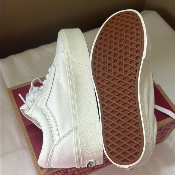 Vans White Old Skool Sneakers with Platform Sole - Picture 5 of 7